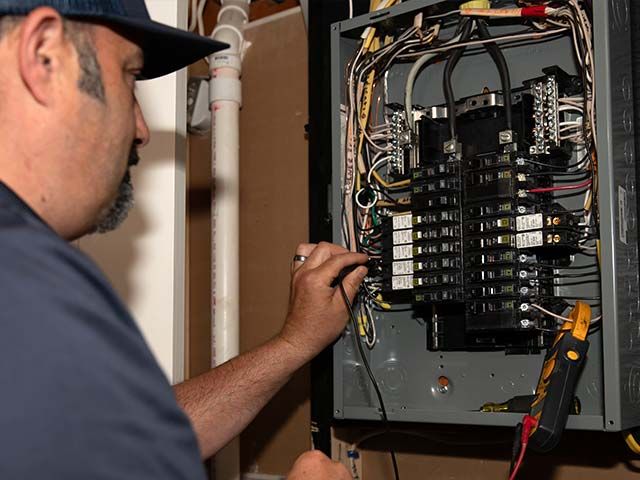 Electrical Panel & Circuit Breaker Specialists In Center Ossipee